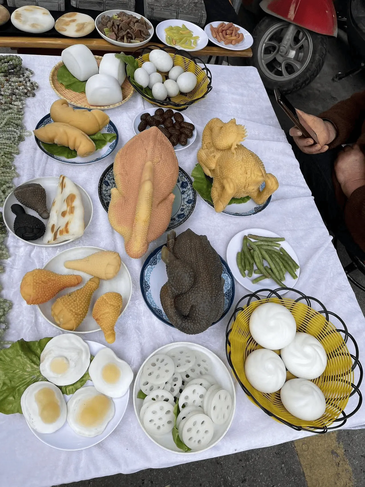 Various food ornaments made of jade